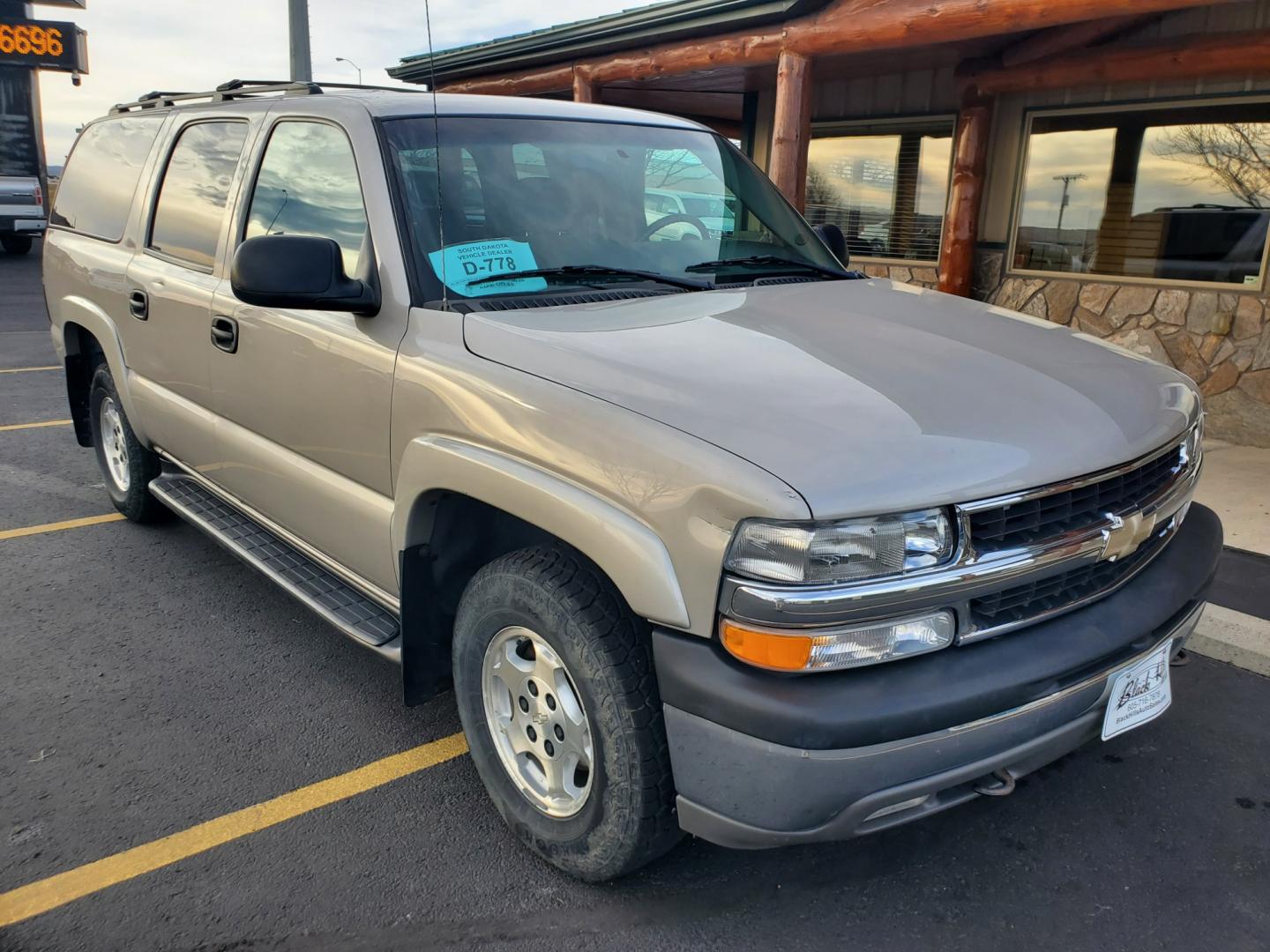 2006 Pewter Chevrolet Suburban LS (3GNFK16ZX6G) with an 5.3L V8 Vortec SFI Flex Fuel engine, 4-Speed Automatic transmission, located at 1600 E Hwy 44, Rapid City, SD, 57703, (605) 716-7878, 44.070232, -103.171410 - Photo#0